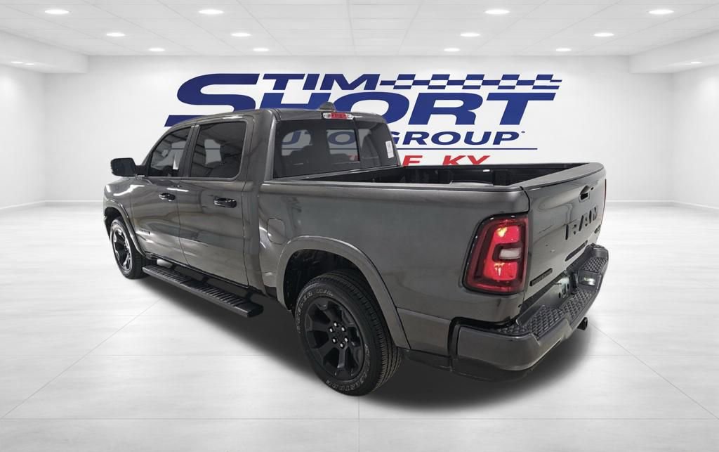 Used 2025 RAM 1500 Big Horn AWD/4WD image 7
