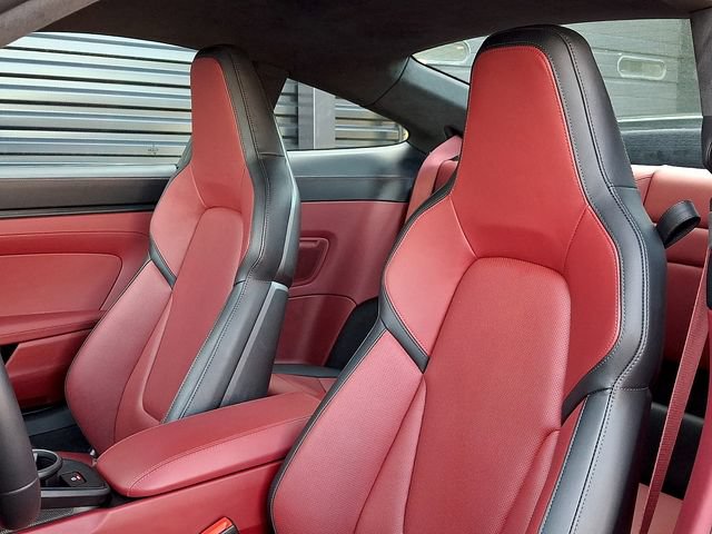 Certified 2025 Porsche 911 Carrera 4 GTS AWD/4WD image 5