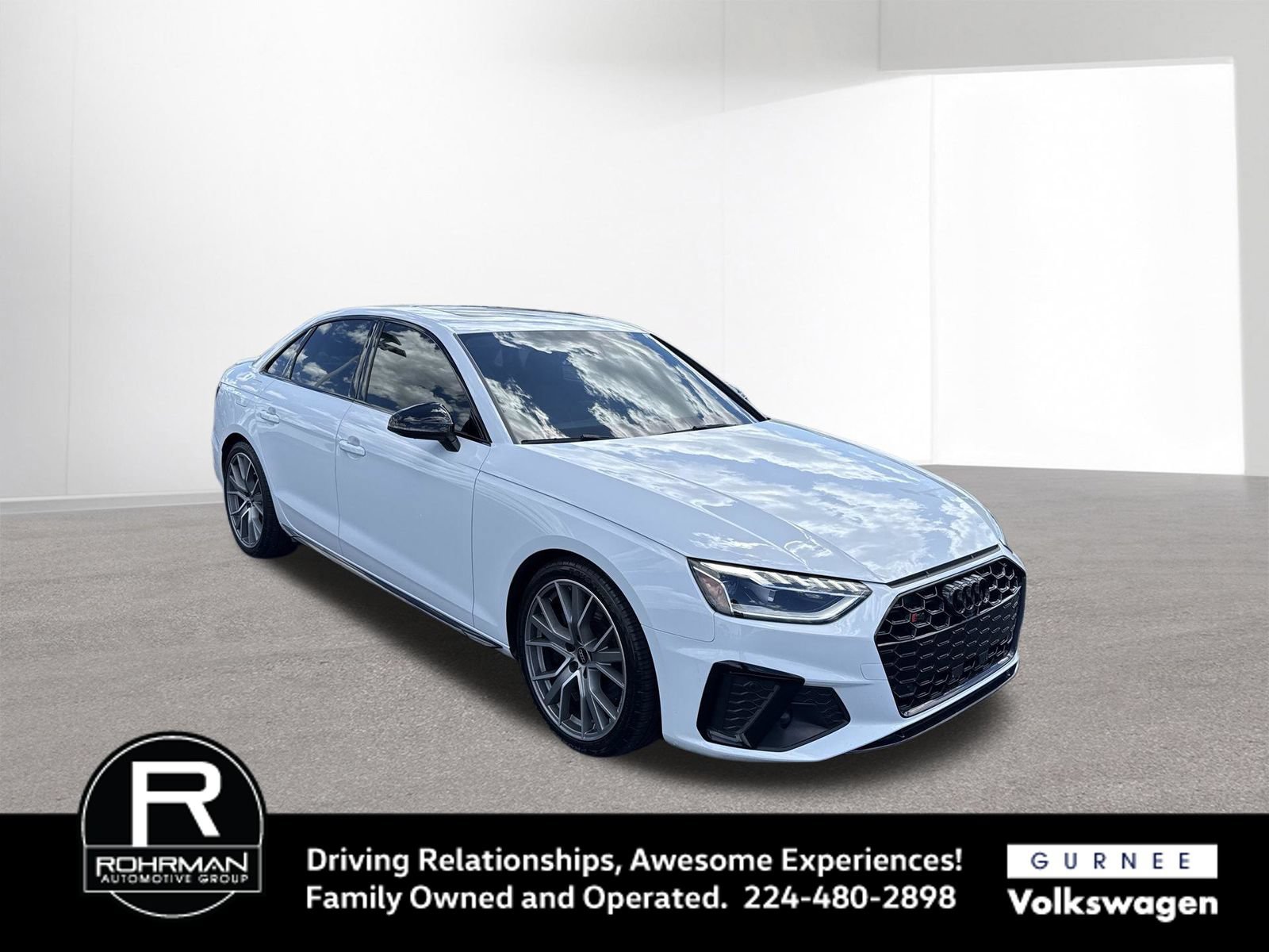 Used 2023 Audi S4 Premium Plus AWD/4WD image 2