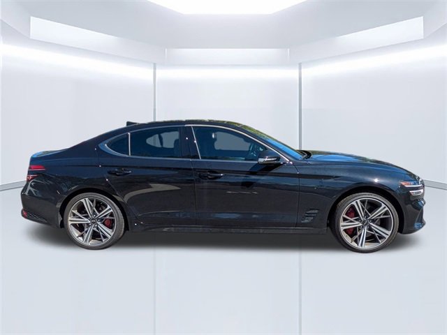 Used 2024 Genesis G70 2.5T w/ Sport Prestige Package image 3