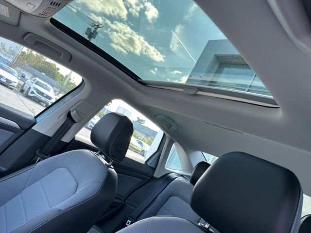 New 2025 Volkswagen Jetta SE image 13