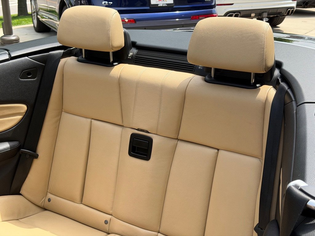 Used 2013 BMW 128i Convertible RWD image 31