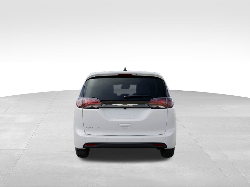 New 2027 Chrysler Pacifica LX FWD image 8