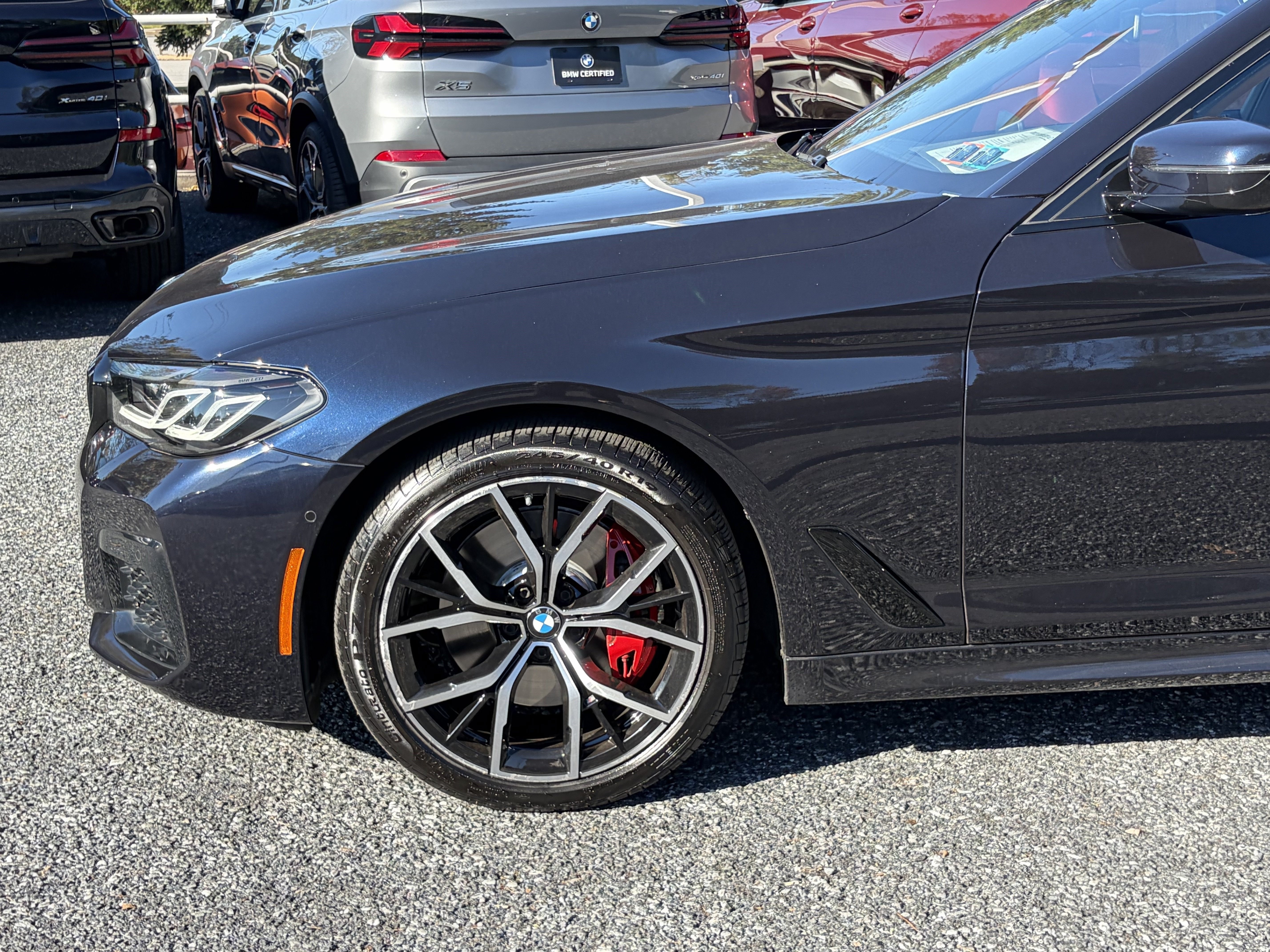 Certified 2023 BMW 530i xDrive w/ M Sport Package AWD/4WD image 4