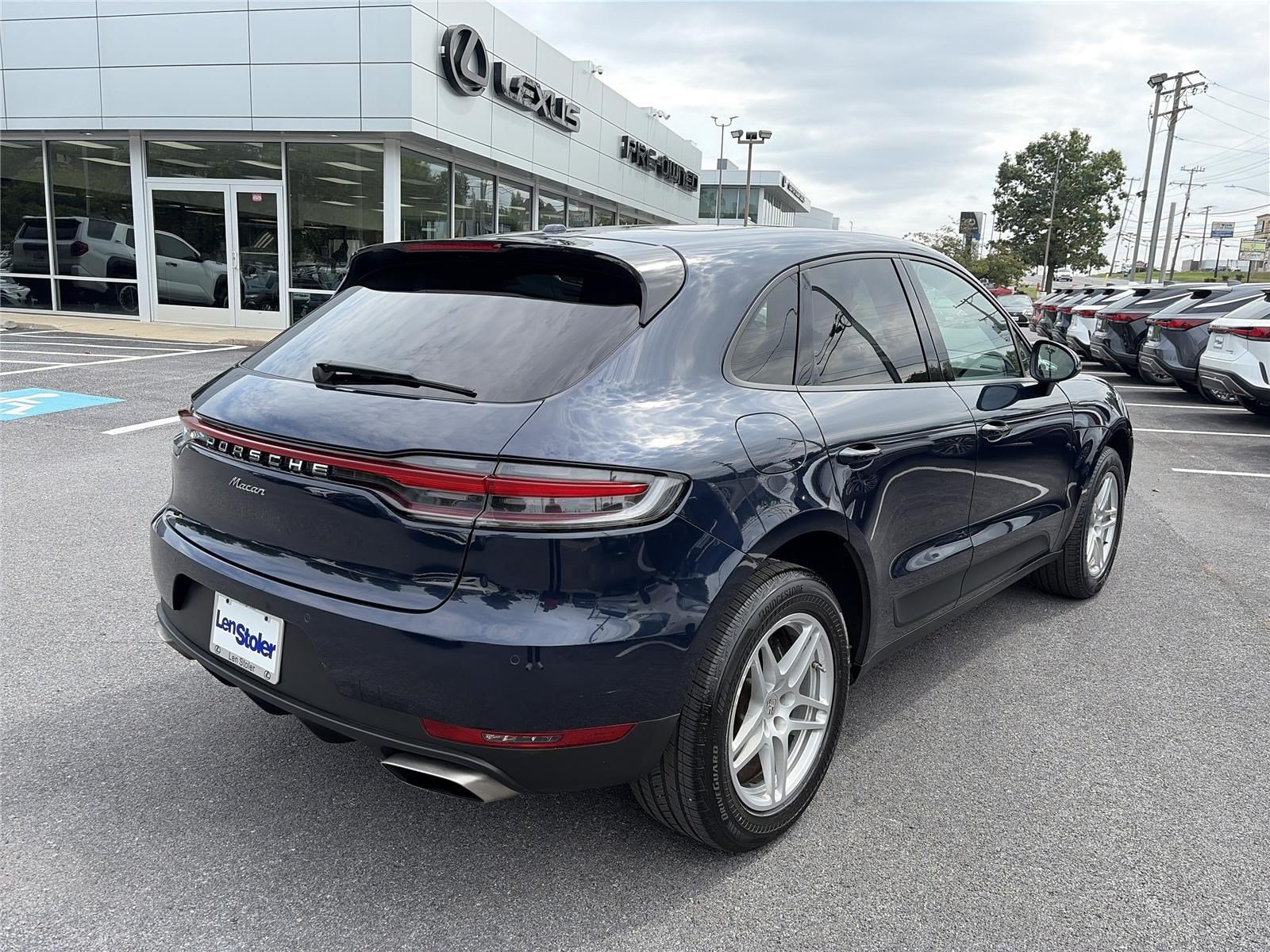 Used 2019 Porsche Macan AWD/4WD image 5
