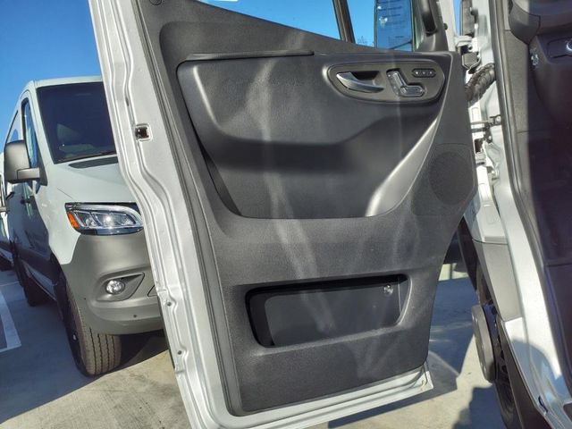 New 2024 Mercedes-Benz Sprinter 3500 image 13