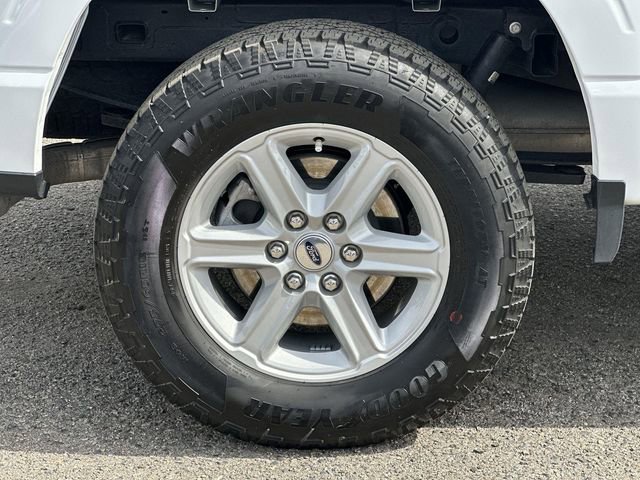 Used 2025 Ford F150 Lariat image 32