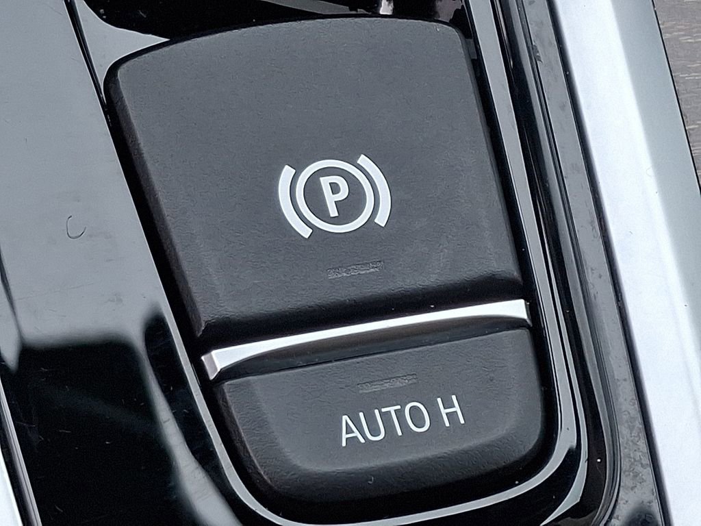 Used 2018 BMW X3 xDrive30i w/ Premium Package AWD/4WD image 24