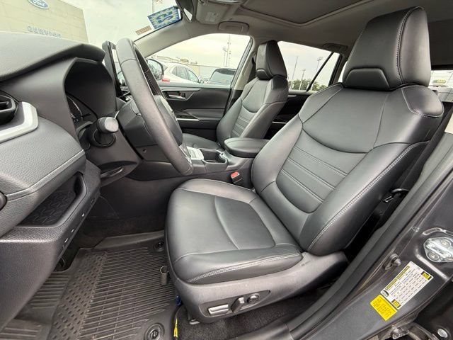 Used 2025 Toyota RAV4 XLE Premium w/ Weather Package AWD/4WD image 16
