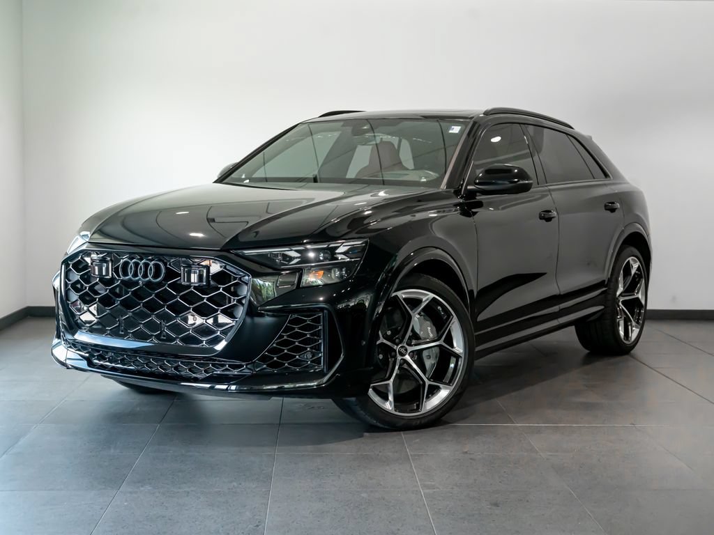 Used 2025 Audi RS Q8 performance