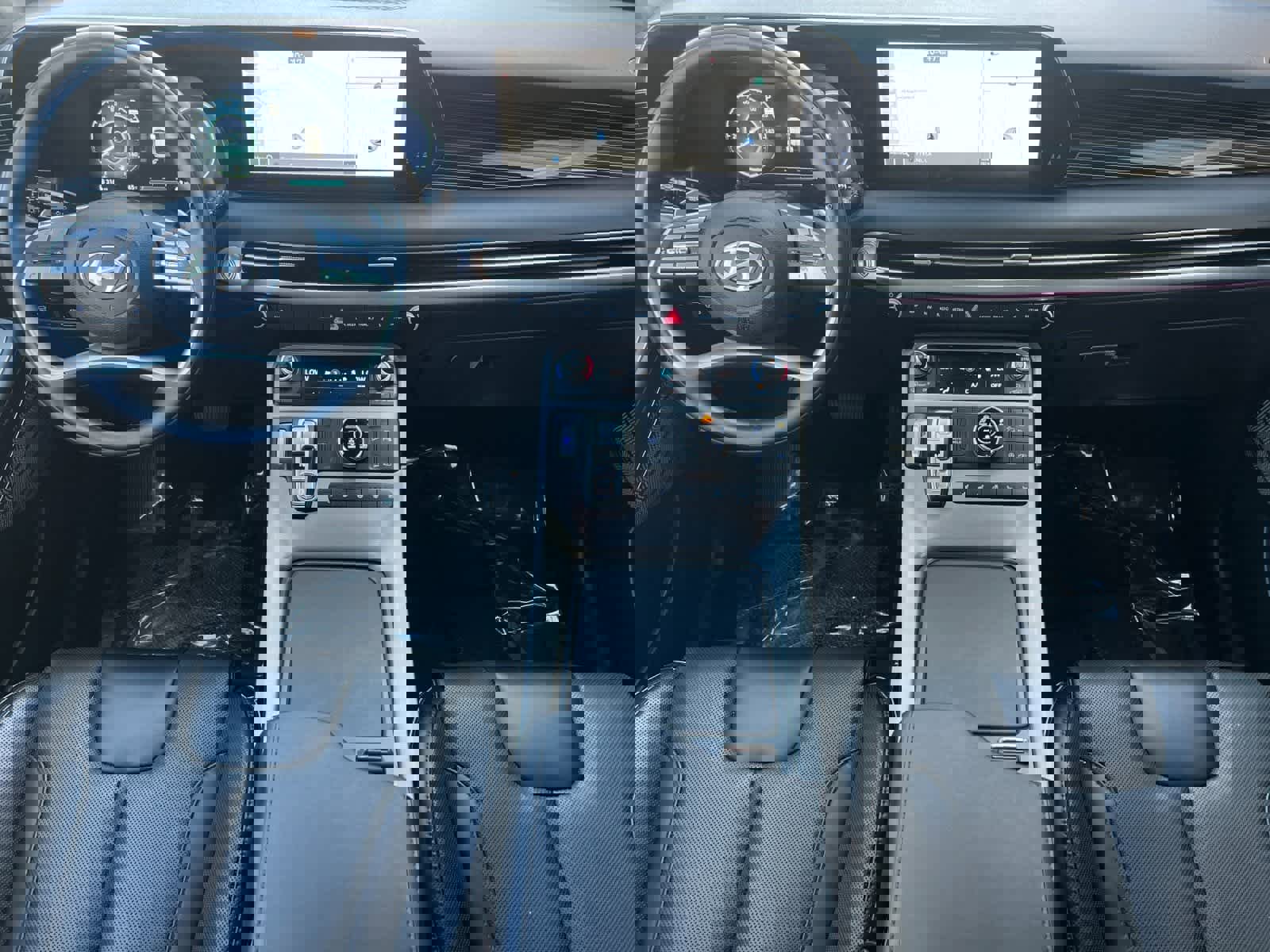 Used 2025 Hyundai Palisade Calligraphy image 4