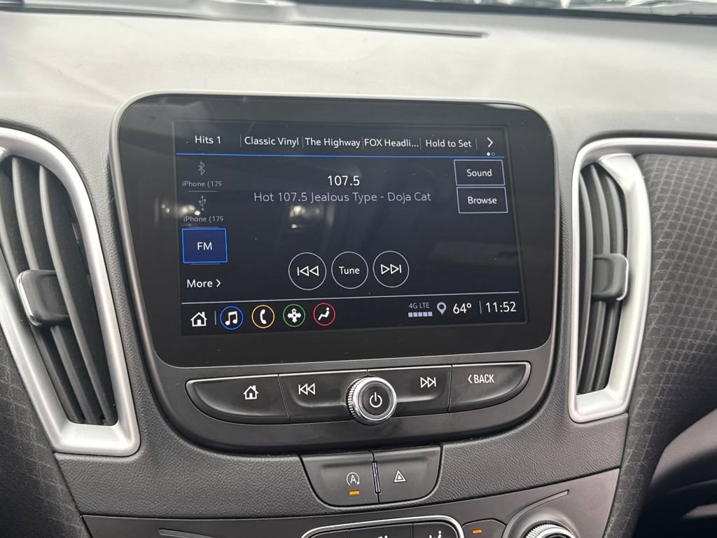 Used 2024 Chevrolet Malibu LT image 24