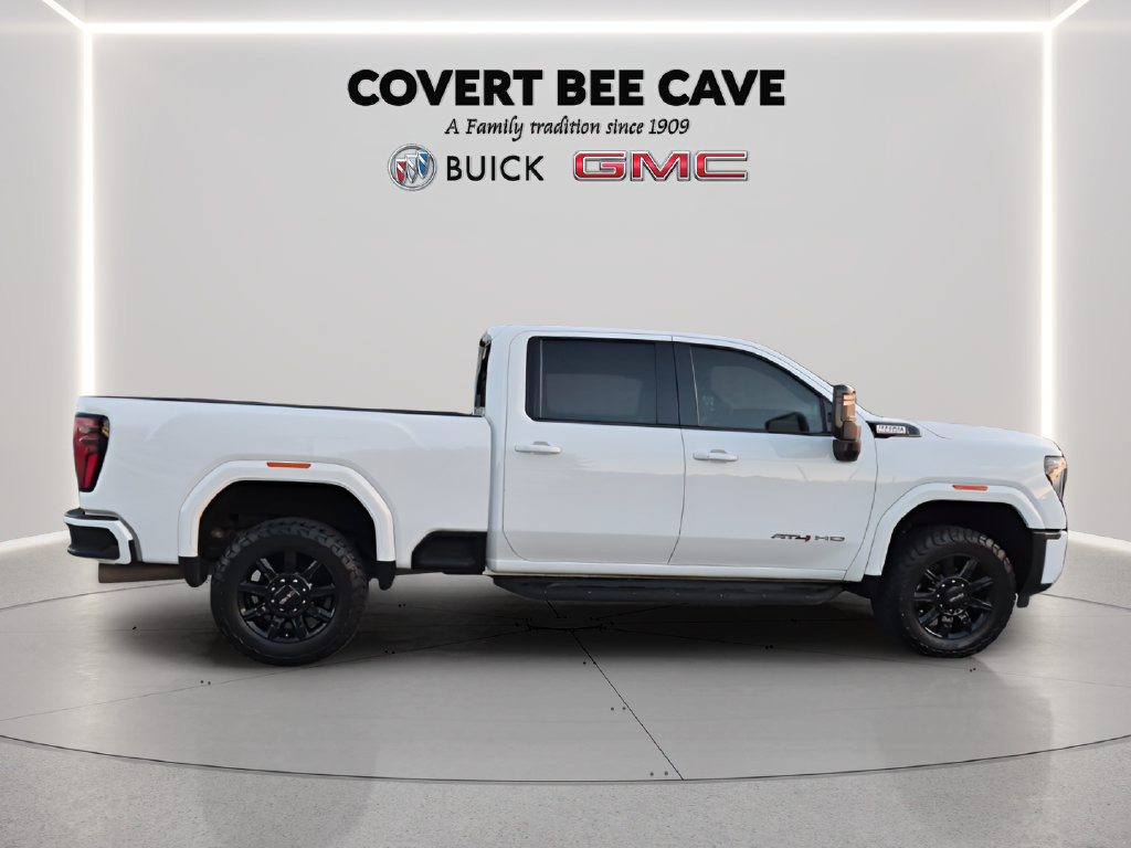 Used 2024 GMC Sierra 2500 AT4 w/ AT4 Preferred Package AWD/4WD image 10