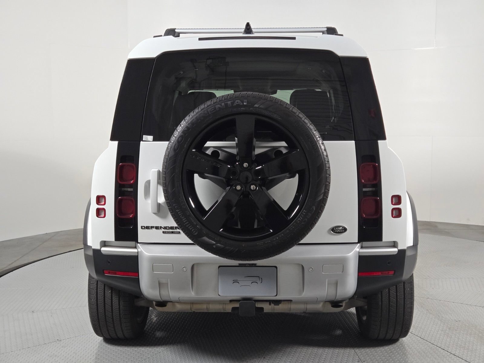Used 2020 Land Rover Defender 110 HSE AWD/4WD image 7