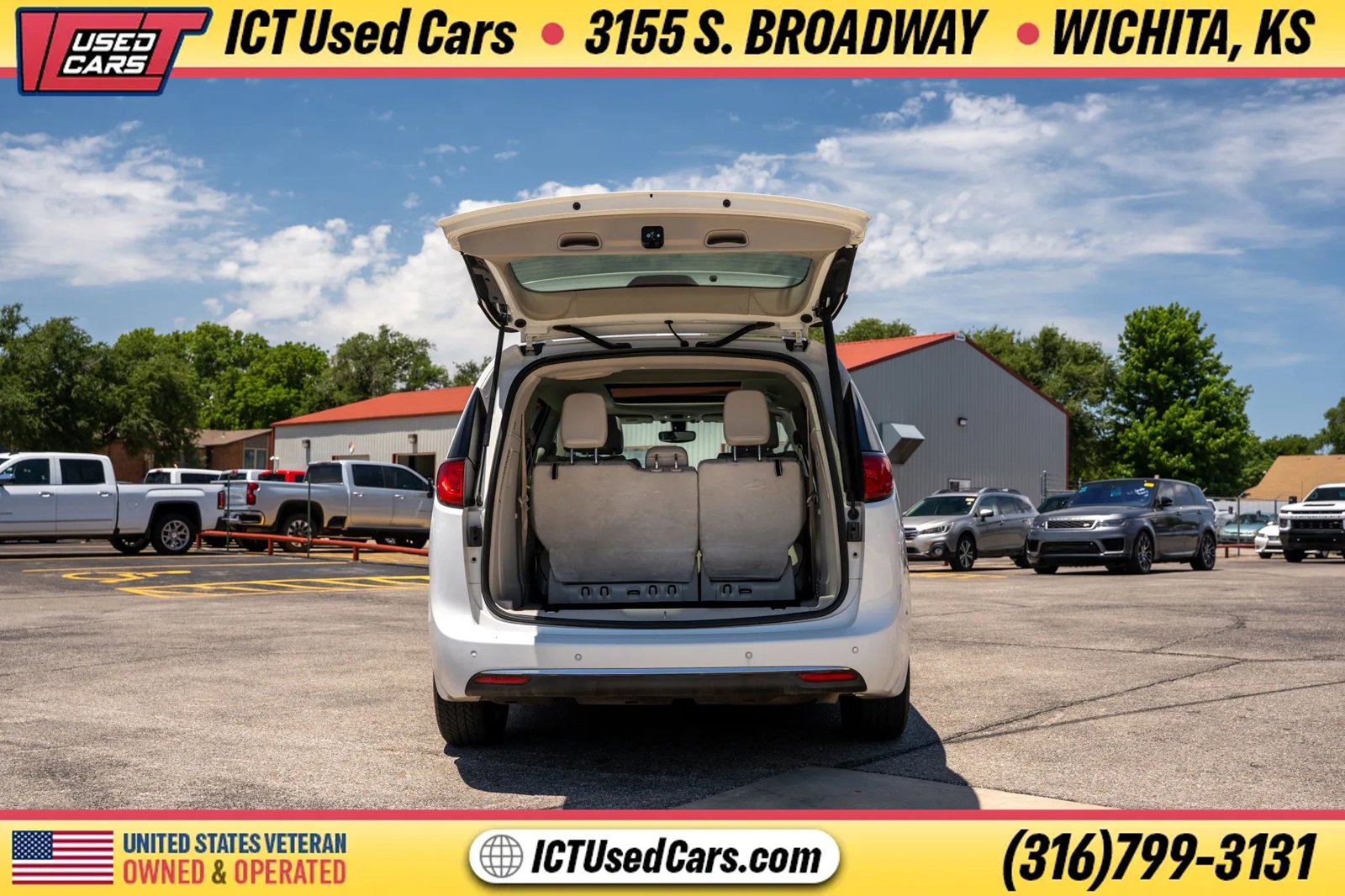 Used 2020 Chrysler Pacifica Limited FWD image 6