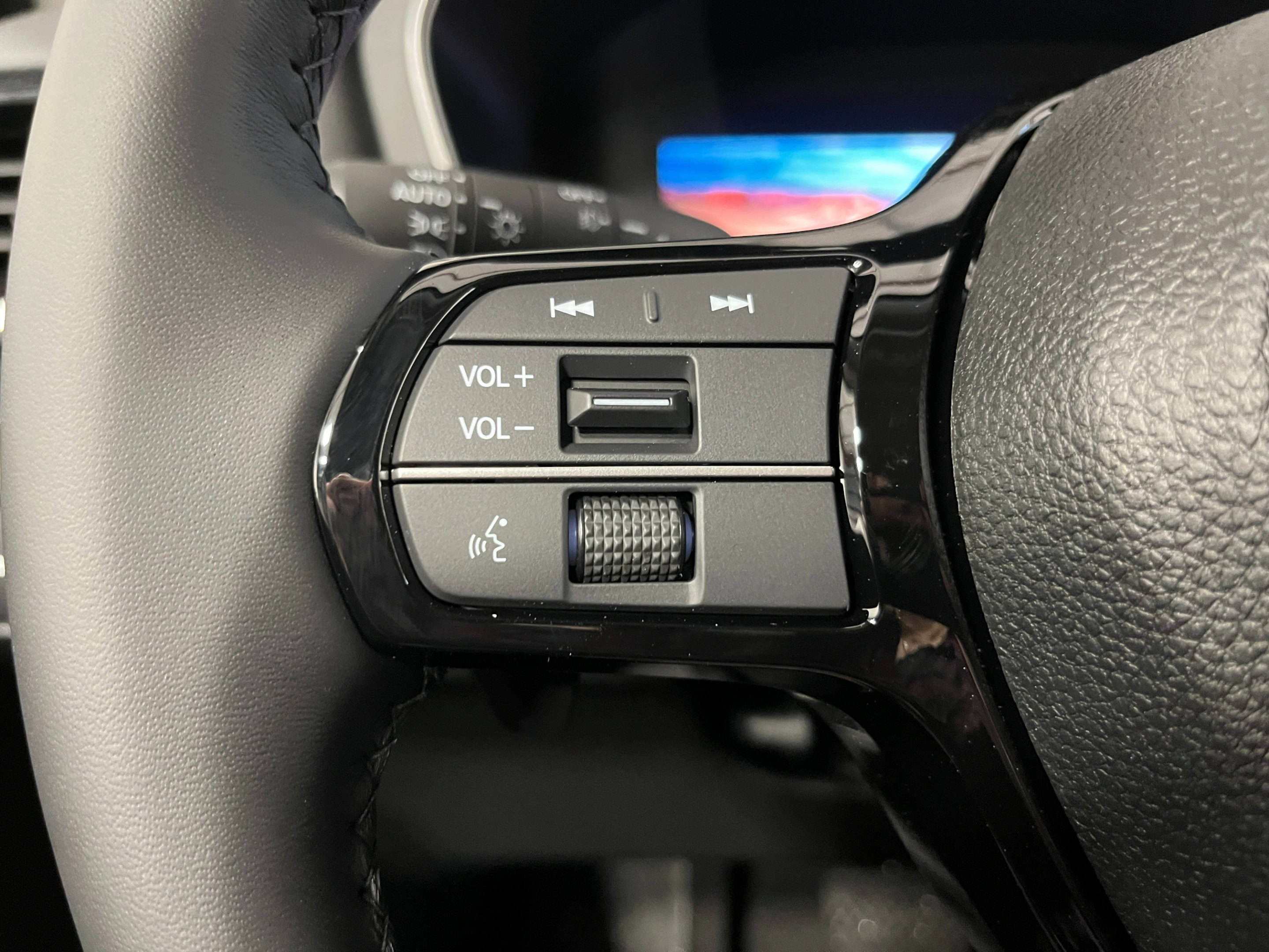 New 2026 Honda Pilot Touring image 13