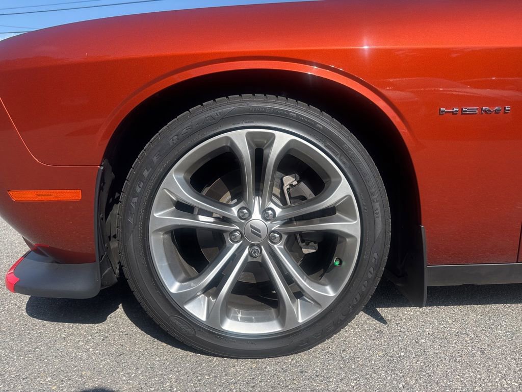 Used 2020 Dodge Challenger R/T w/ Shaker Package RWD image 22