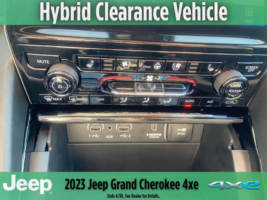 New 2023 Jeep Grand Cherokee Trailhawk image 34