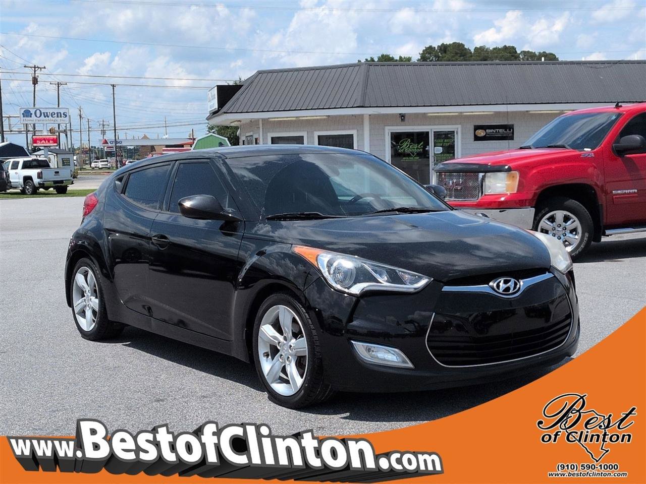 Used 2014 Hyundai Veloster w/ Style Package 02