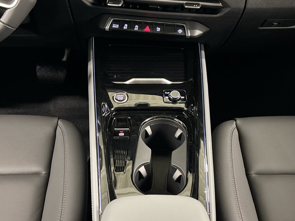 New 2026 Audi Q3 quattro 2.0T AWD/4WD image 13