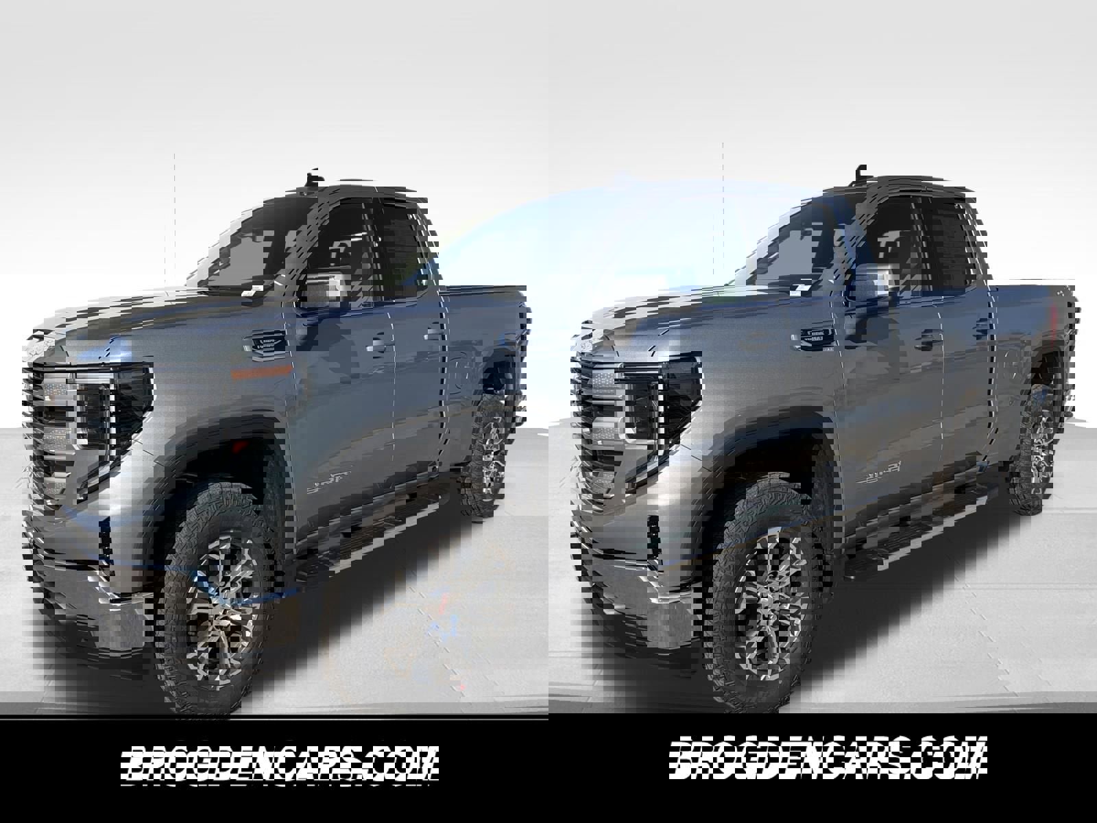 New 2026 GMC Sierra 1500 SLE image 4