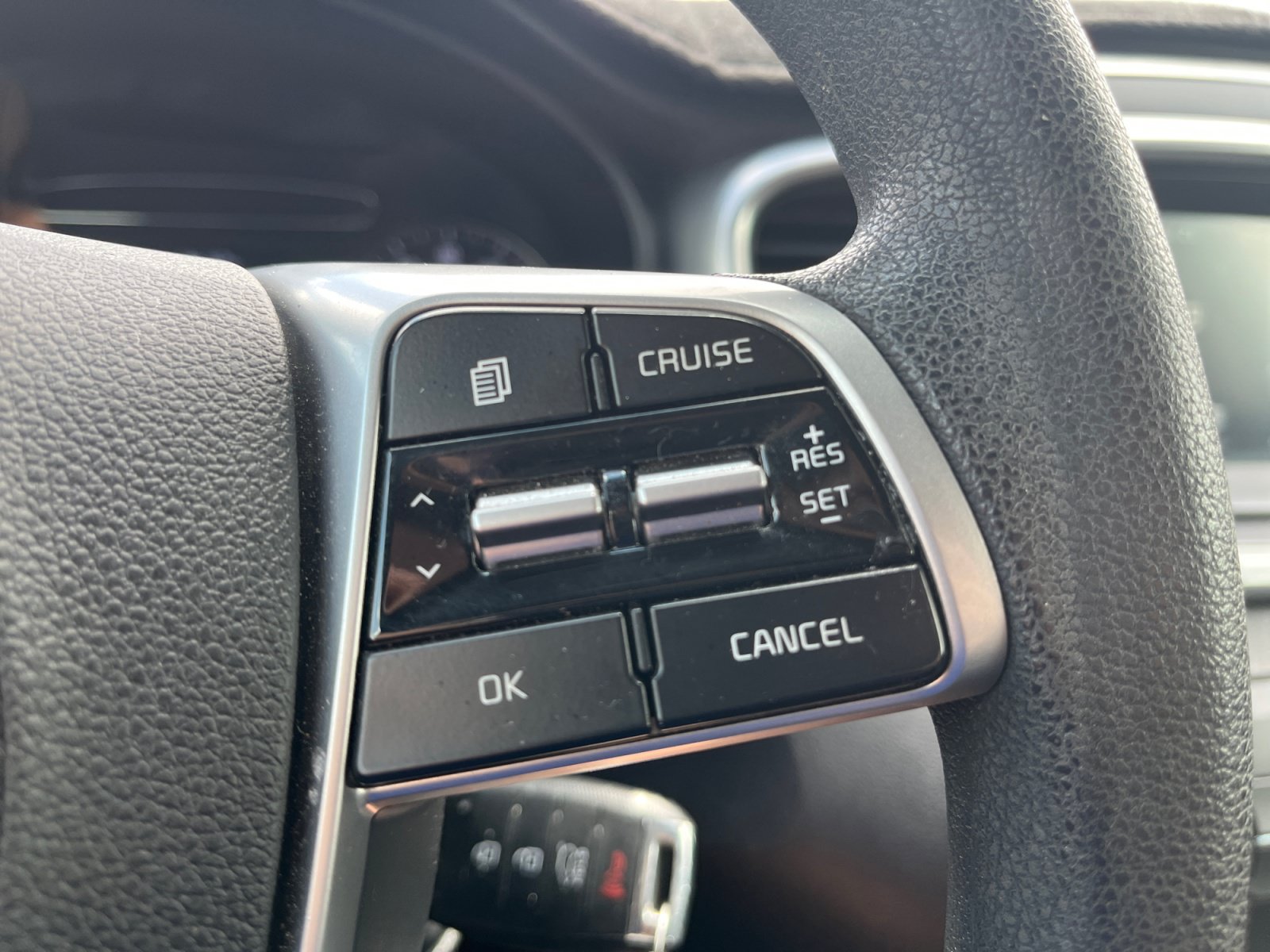 Used 2019 Kia Sorento L FWD image 20