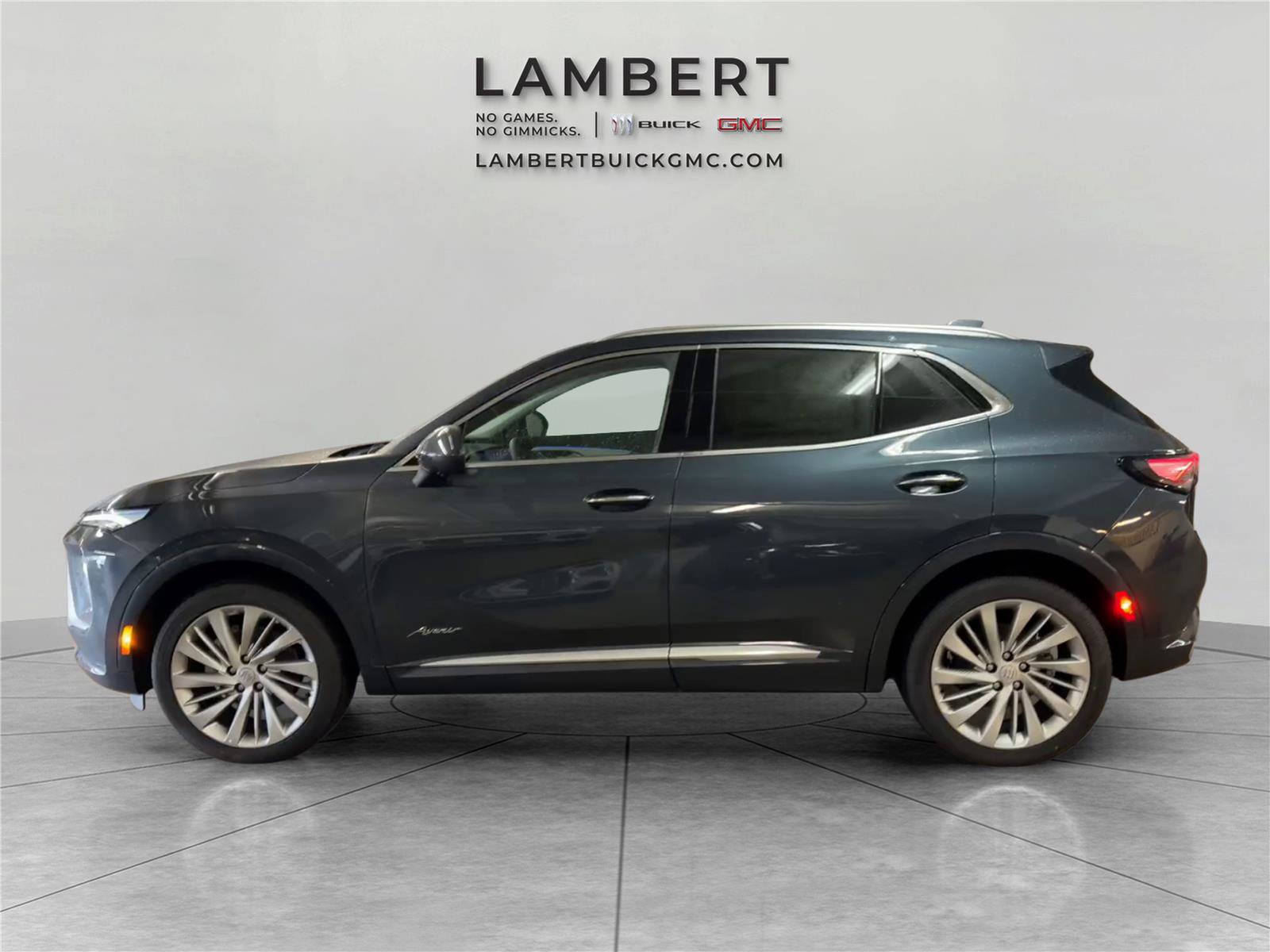 New 2026 Buick Envision Avenir image 2
