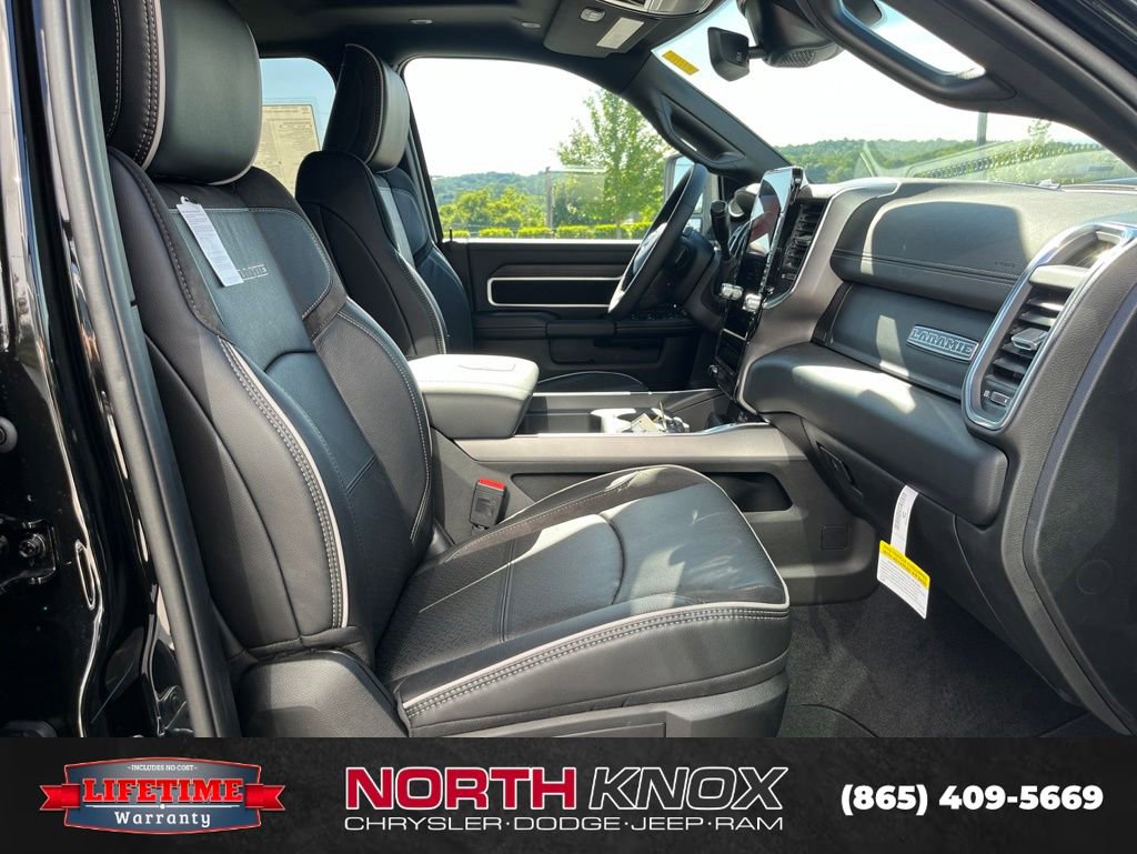 New 2026 RAM 2500 Laramie AWD/4WD image 27
