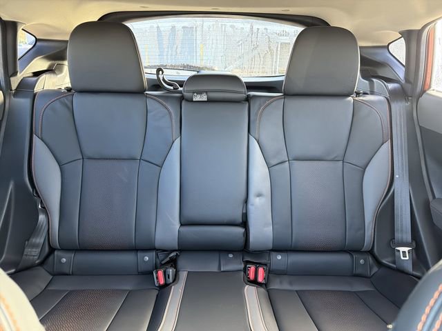 Used 2025 Subaru Crosstrek 2.5i Limited w/ Popular Package #3A image 30