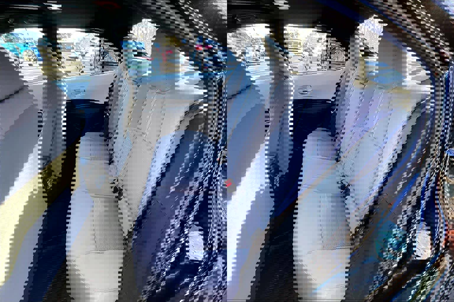 Certified 2023 Toyota Corolla SE w/ SE Premium Package image 20