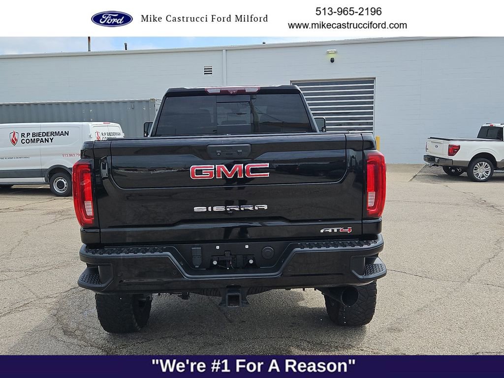 Used 2020 GMC Sierra 3500 AT4 w/ AT4 Premium Package AWD/4WD image 4
