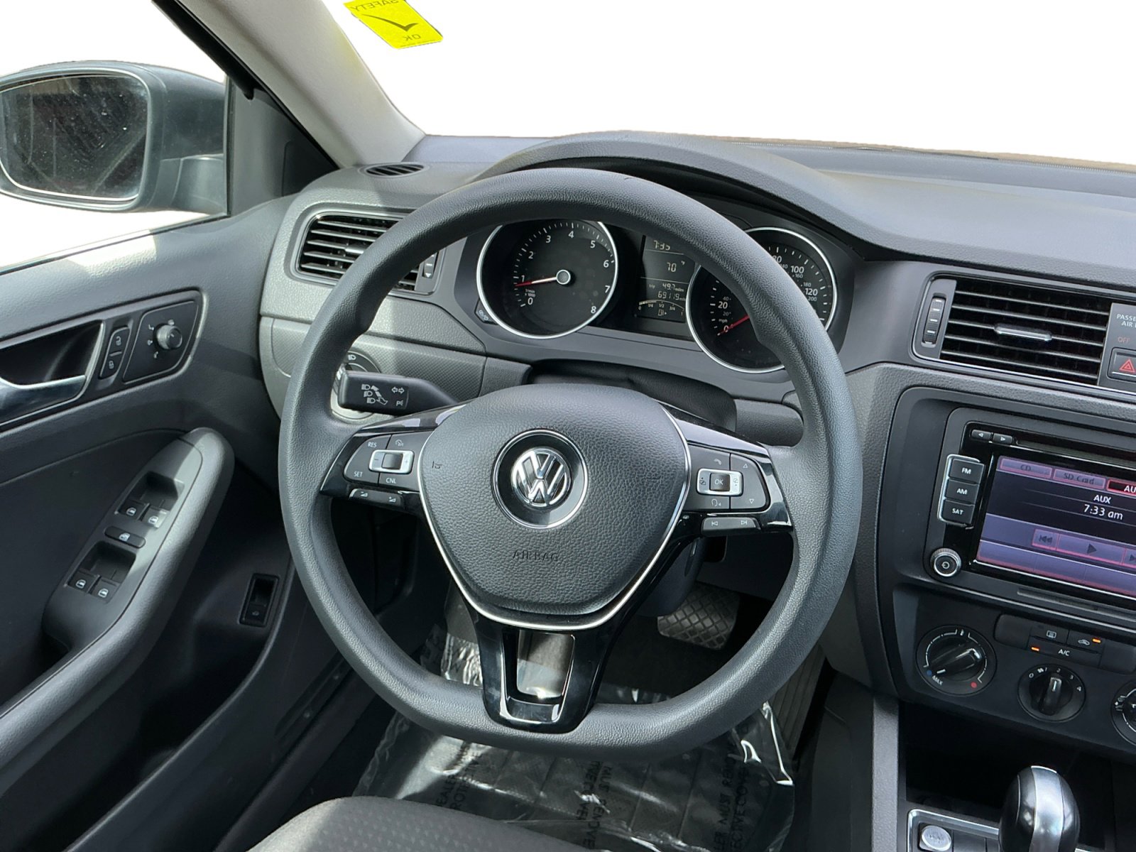 Used 2015 Volkswagen Jetta S image 8