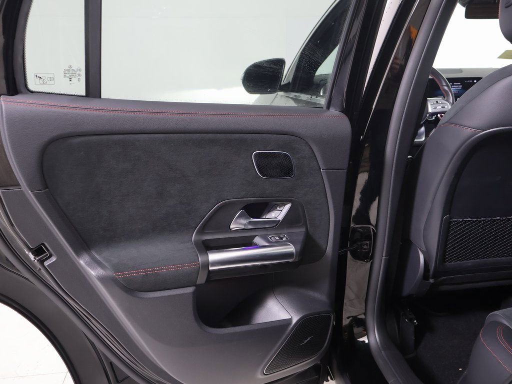 Used 2023 Mercedes-Benz GLA 35 AMG 4MATIC image 21