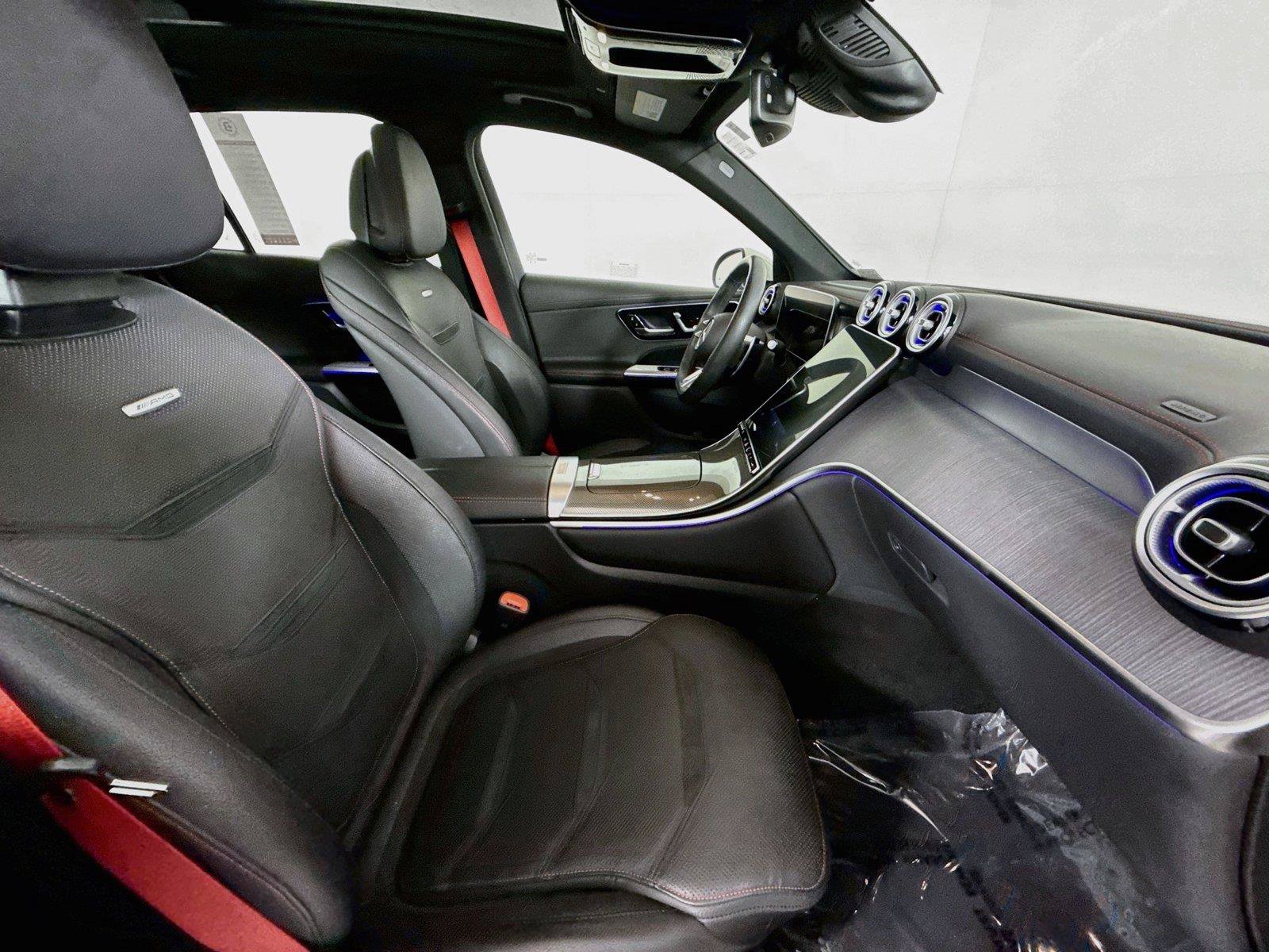 Used 2024 Mercedes-Benz GLC 43 AMG 4MATIC image 44