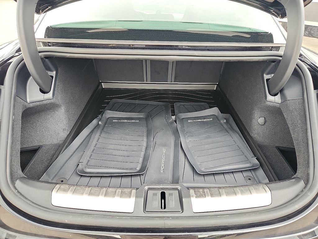Certified 2025 Porsche Taycan image 27