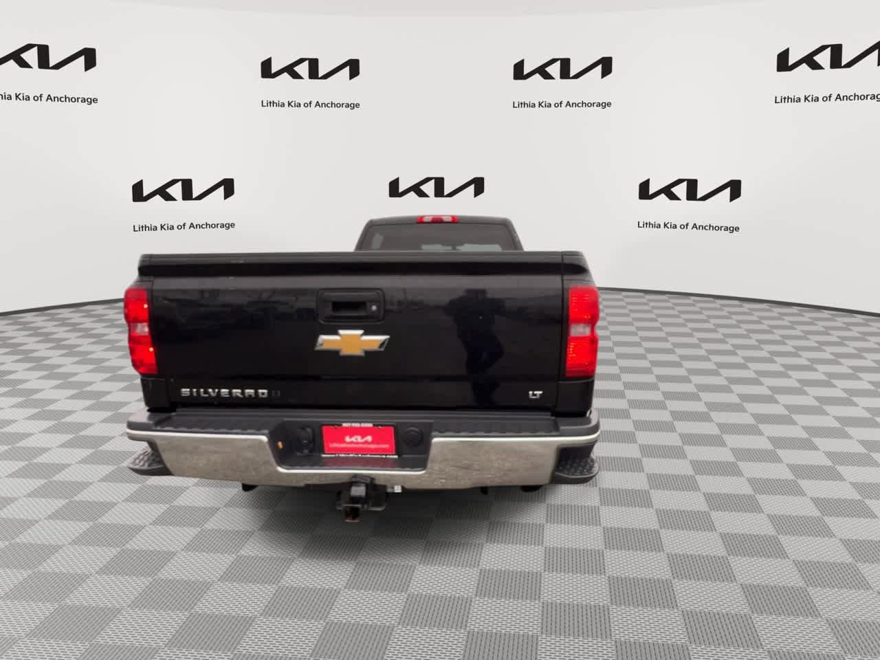 Used 2015 Chevrolet Silverado 2500 LT AWD/4WD image 2