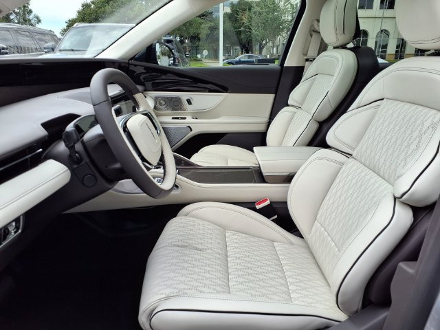 New 2026 Lincoln Nautilus Black Label AWD/4WD image 7