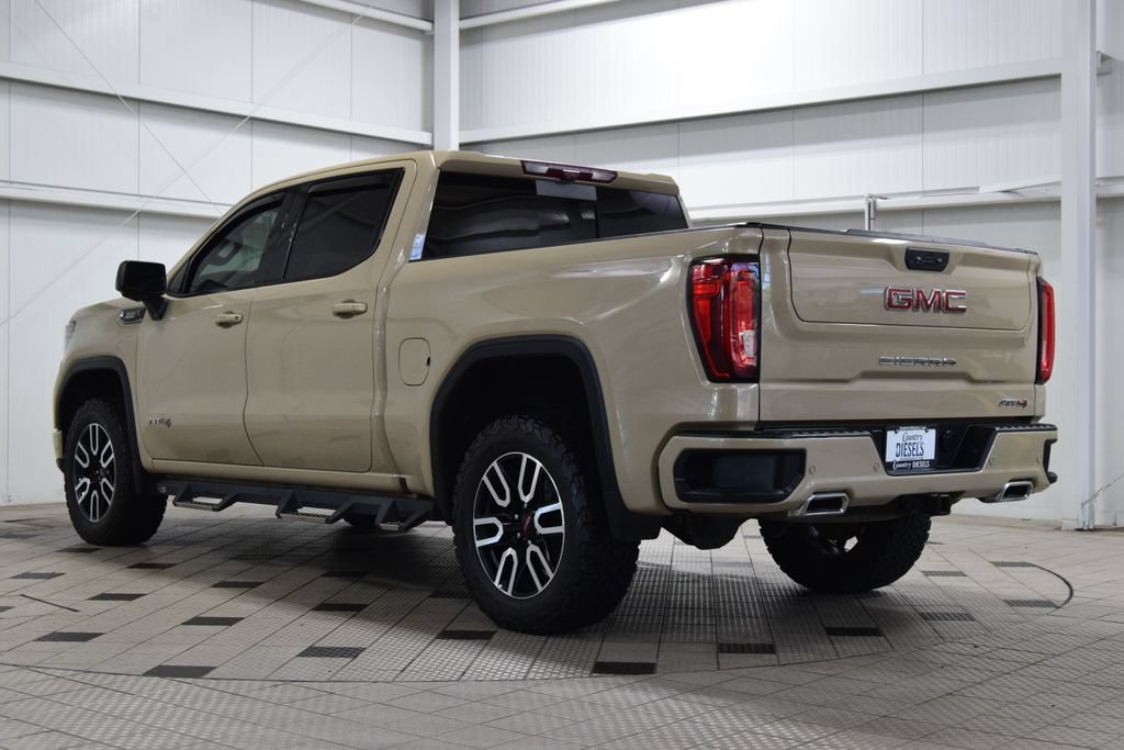 Used 2023 GMC Sierra 1500 AT4 w/ AT4 Premium Package AWD/4WD image 5