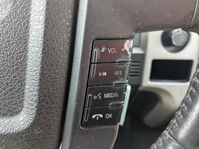 Used 2014 Ford F150 XLT w/ XLT Chrome Package image 18