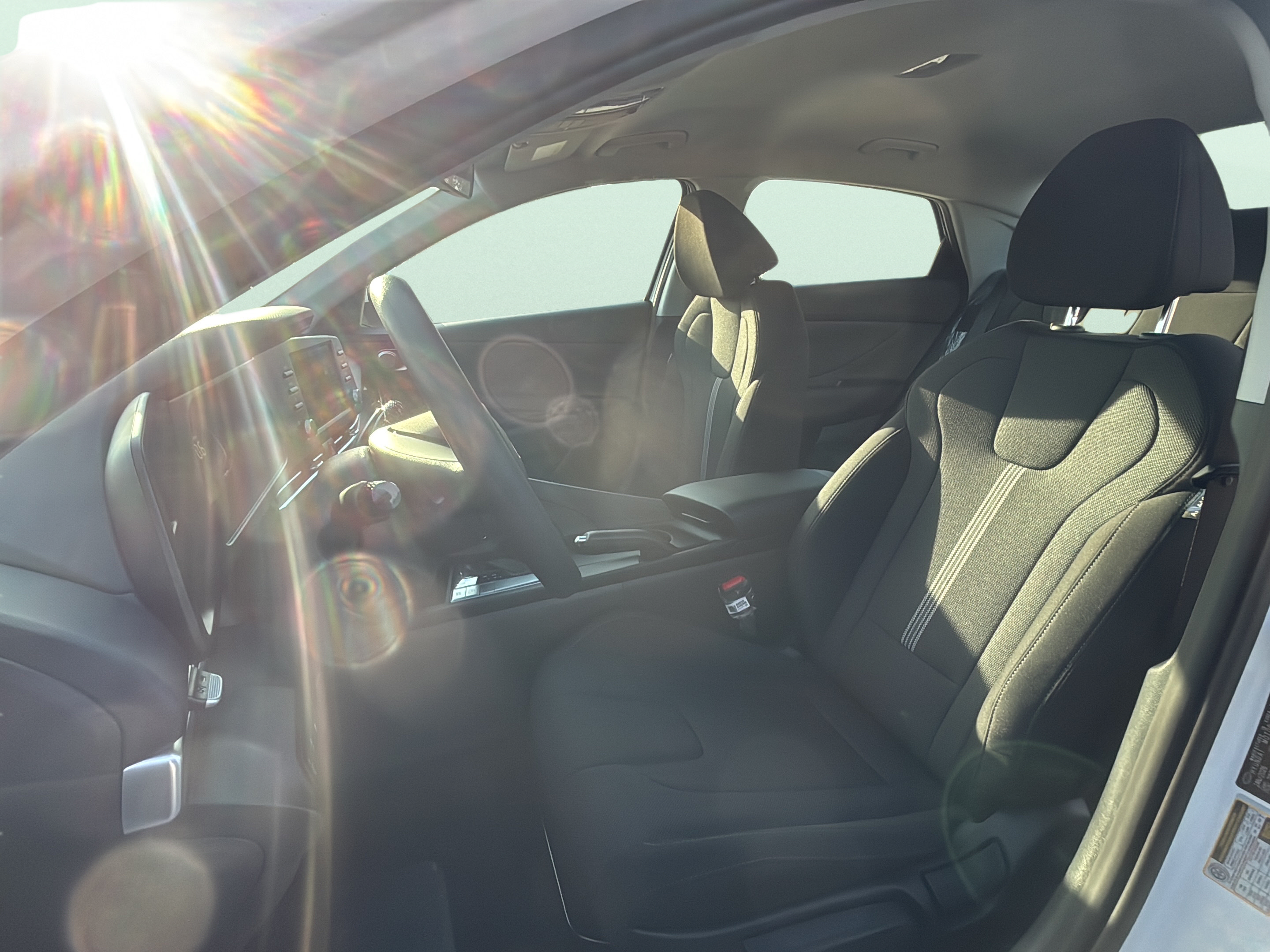 Certified 2026 Hyundai Elantra SE FWD image 20