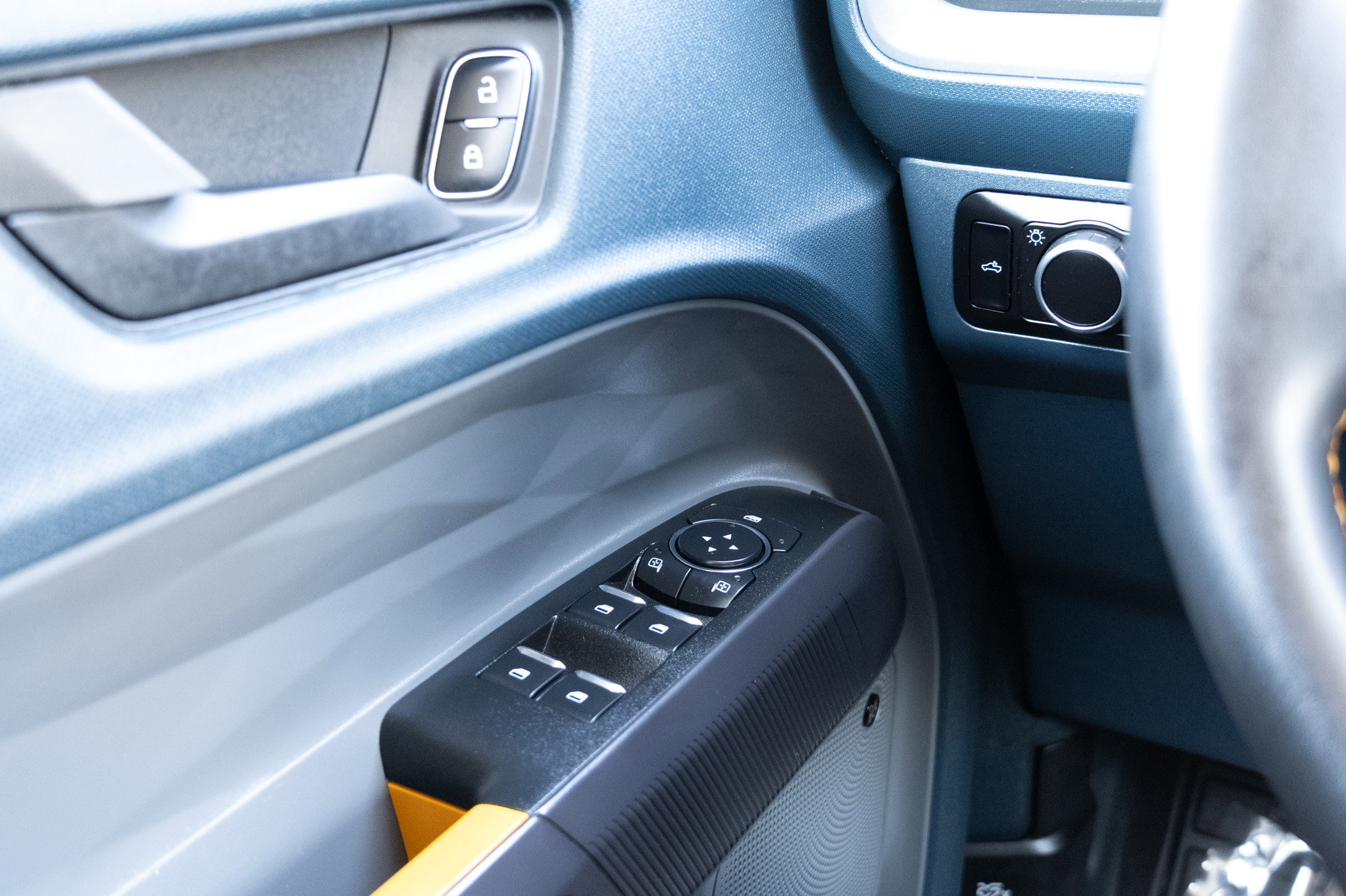 Used 2025 Ford Maverick Tremor image 31