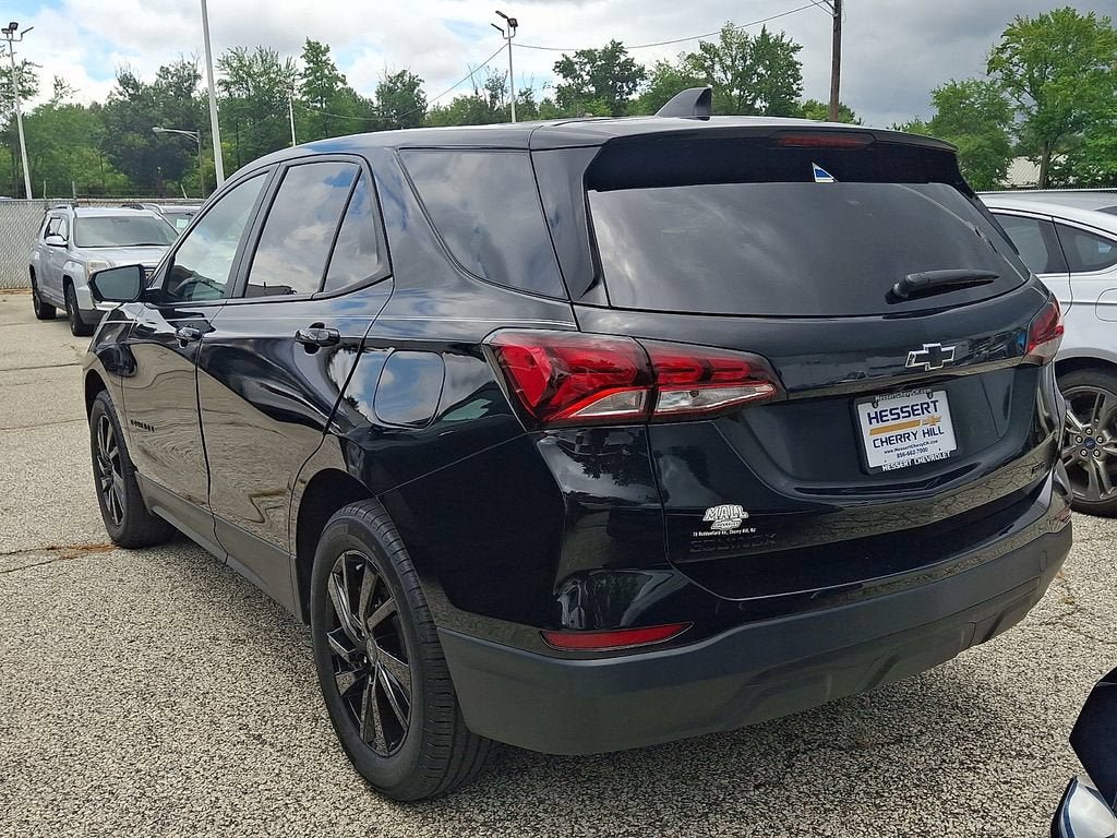 Certified 2023 Chevrolet Equinox LS w/ LS Convenience Package AWD/4WD image 5