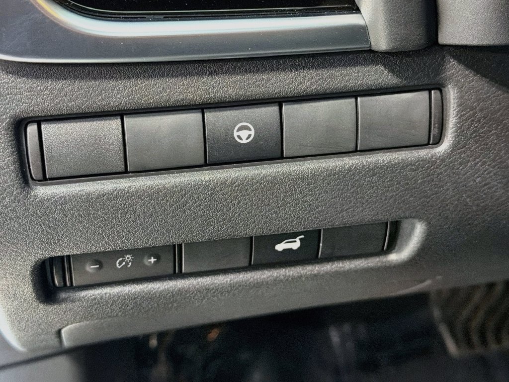 Used 2022 Nissan Rogue SL w/ SL Premium Package AWD/4WD image 12