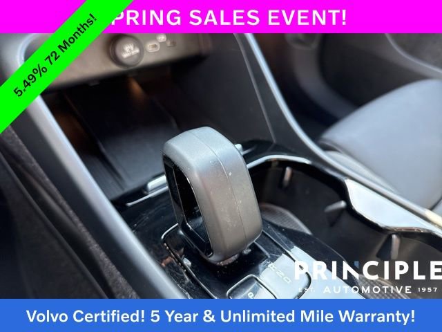 Certified 2023 Volvo XC40 Recharge Core image 18