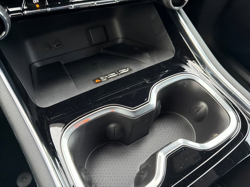 New 2026 Chevrolet Traverse LT image 18