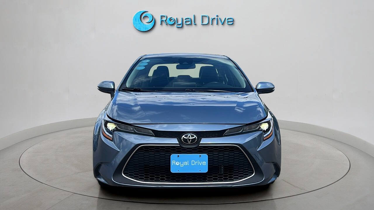 Used 2020 Toyota Corolla XLE FWD image 9