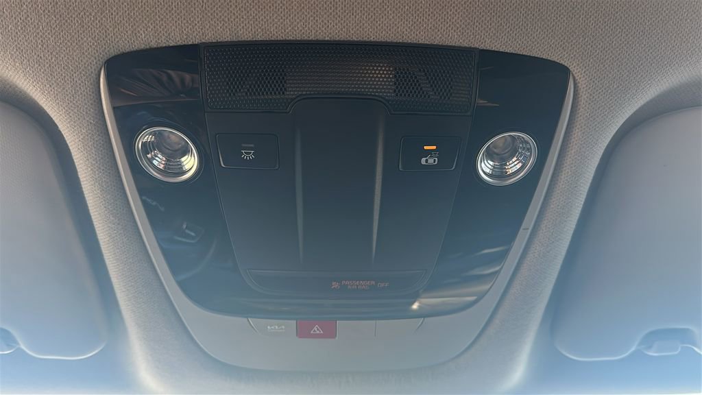 Used 2025 Kia Seltos S FWD image 30