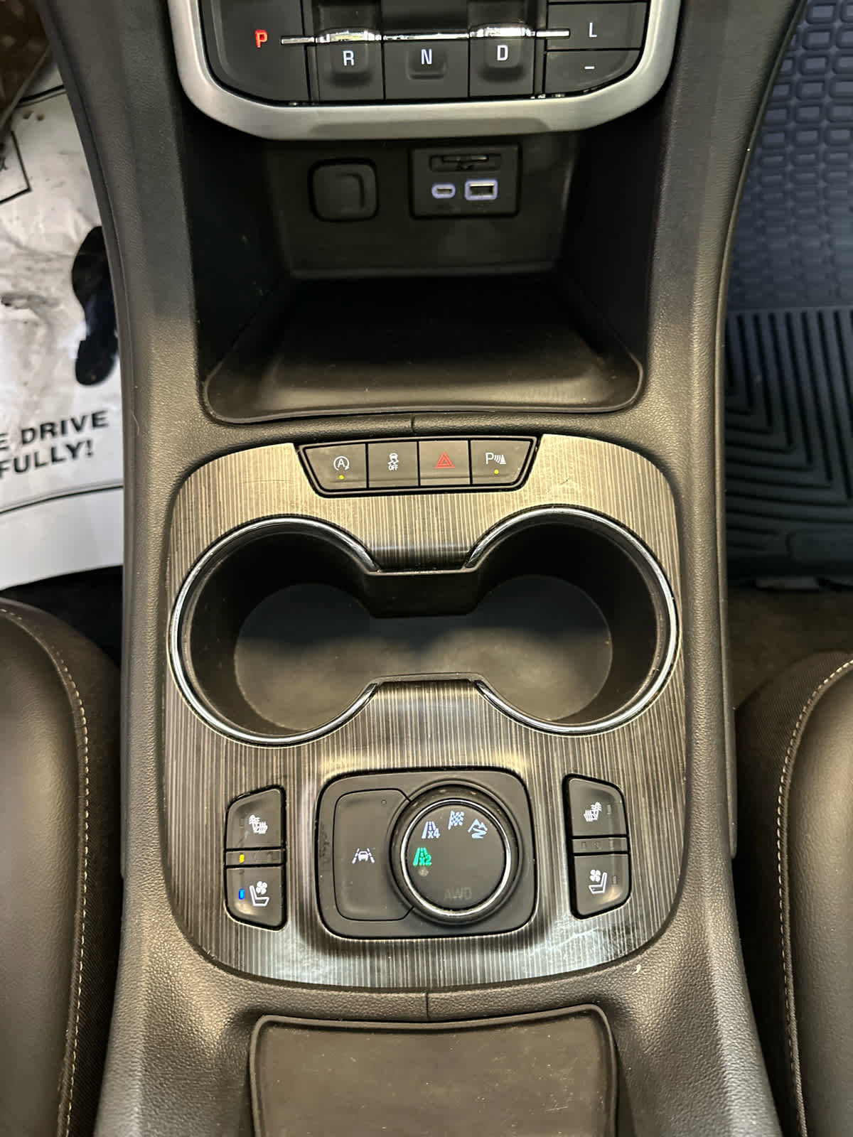 Used 2023 GMC Acadia SLT w/ Technology Package image 31