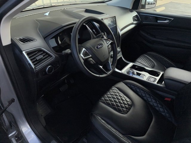 Used 2024 Ford Edge Titanium image 17