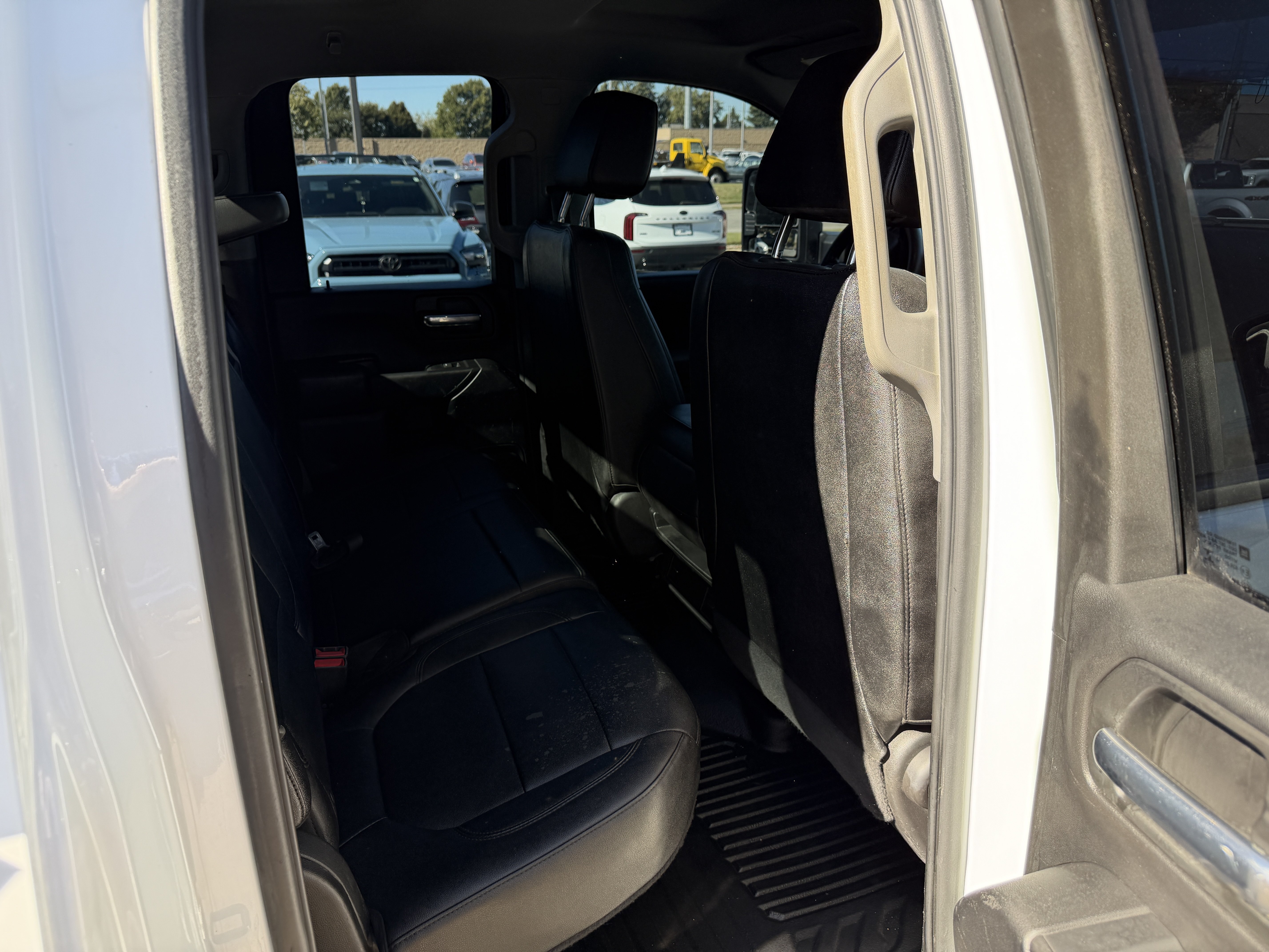 Used 2022 Chevrolet Silverado 2500 W/T w/ WT Fleet Convenience Package AWD/4WD image 30